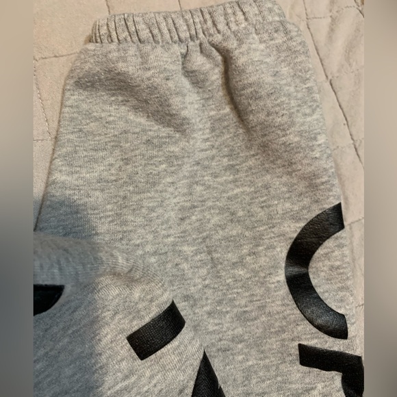 Calvin Klein performance joggers - Picture 3 of 4